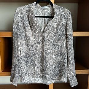 Aritzia Babaton Blouse